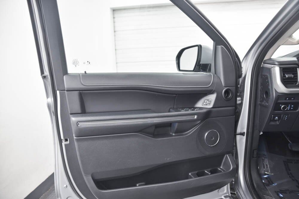 2024 Ford Expedition Max XLT Akron OH