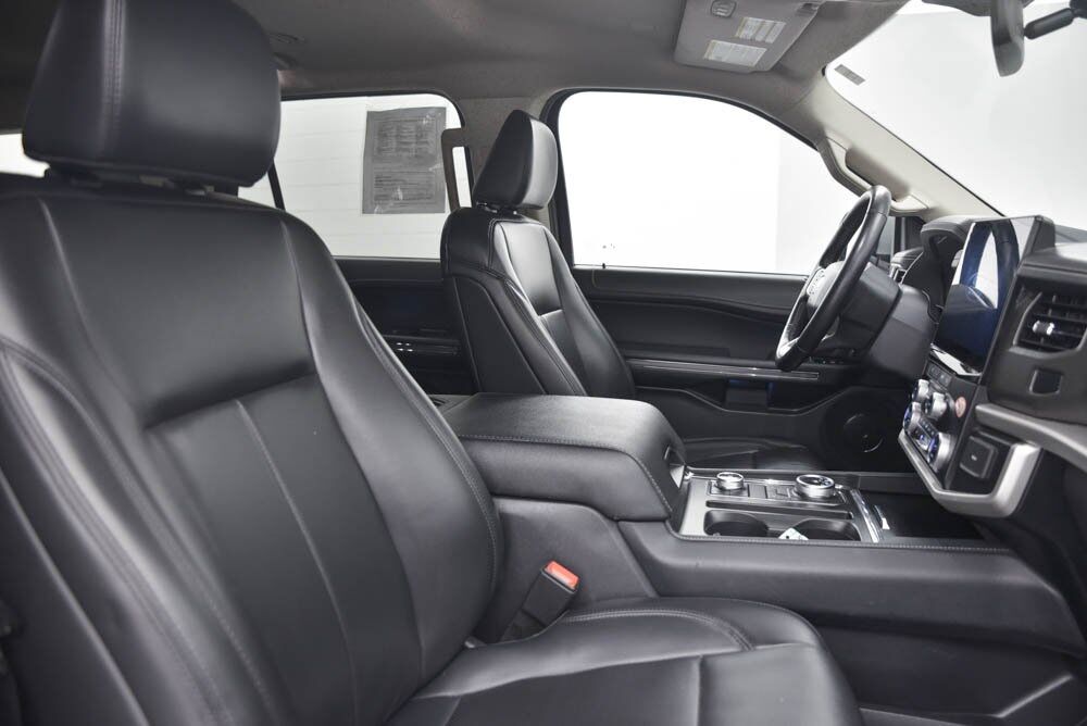 2024 Ford Expedition Max XLT Akron OH