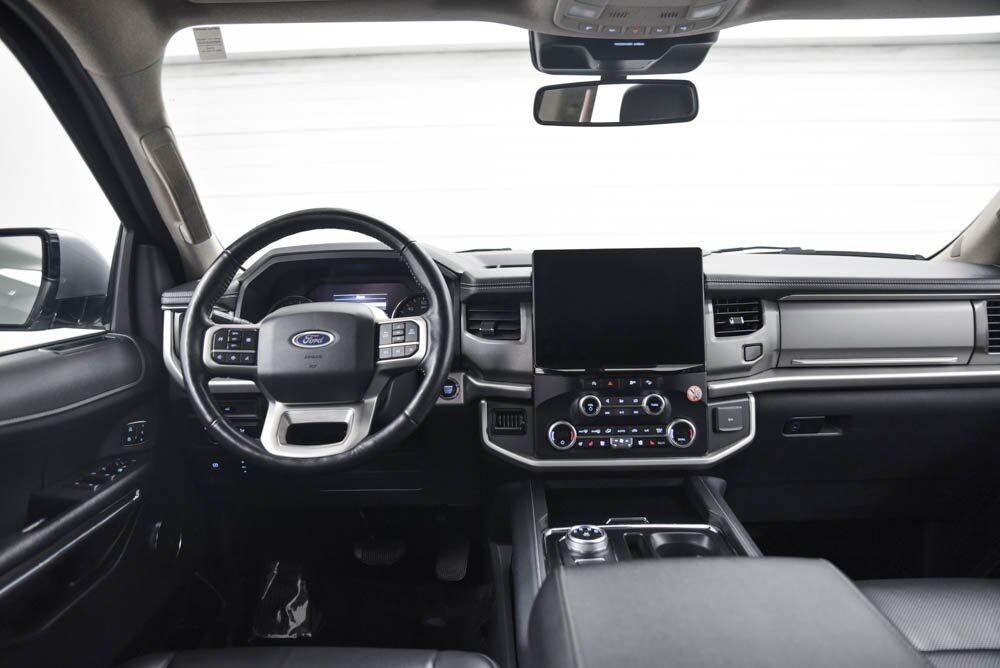 2024 Ford Expedition Max XLT Akron OH