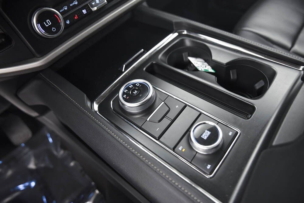 2024 Ford Expedition Max XLT Akron OH