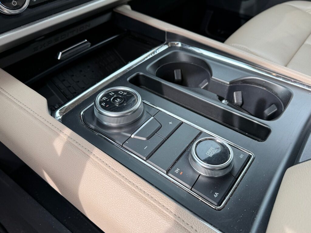 2024 Ford Expedition Max XLT Crestwood KY