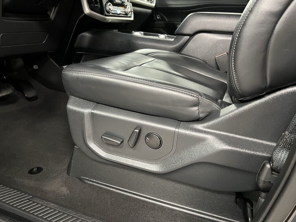 2024 Ford Expedition Max XLT Loveland CO