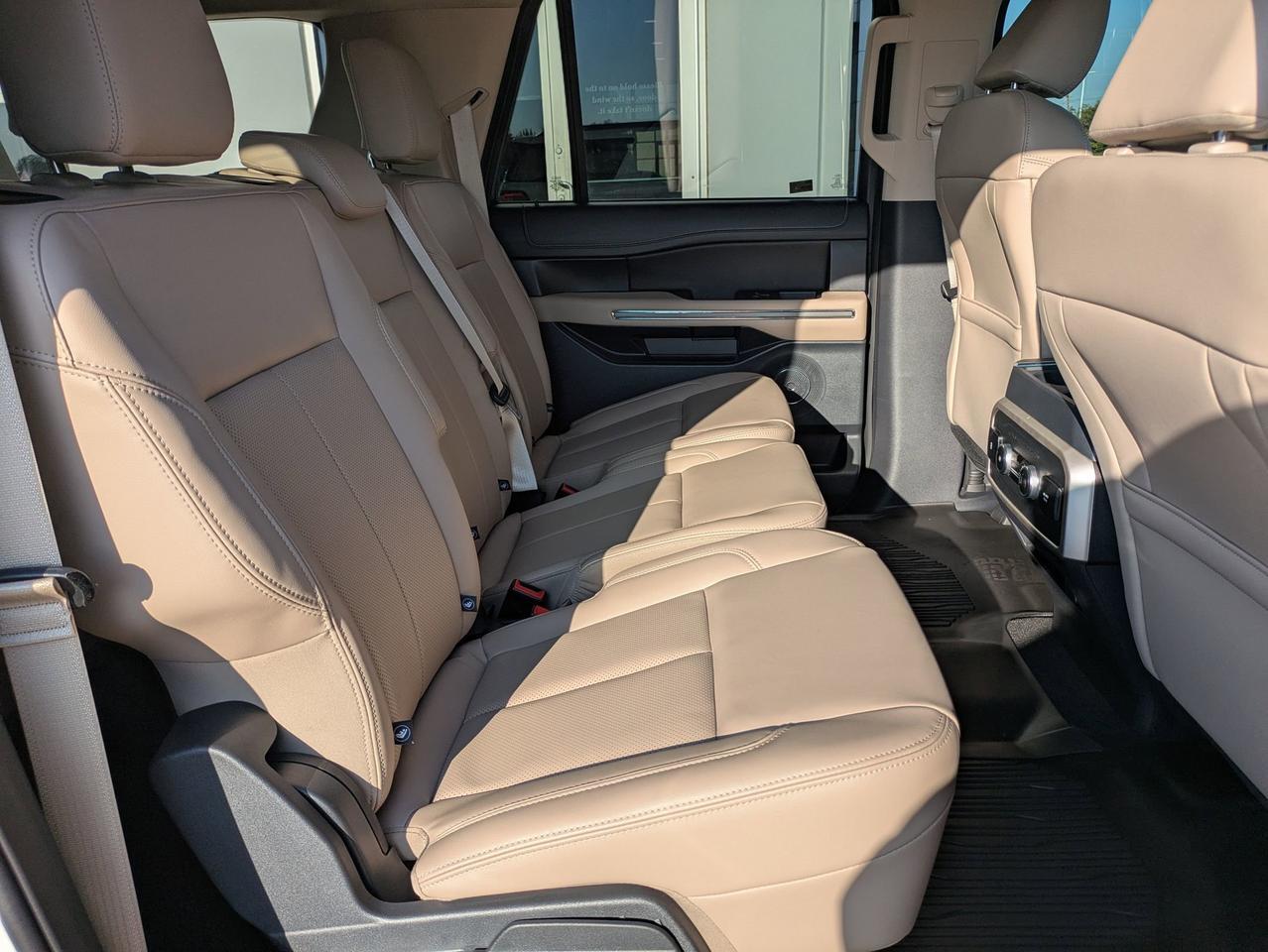 2024 Ford Expedition Max XLT Castroville TX