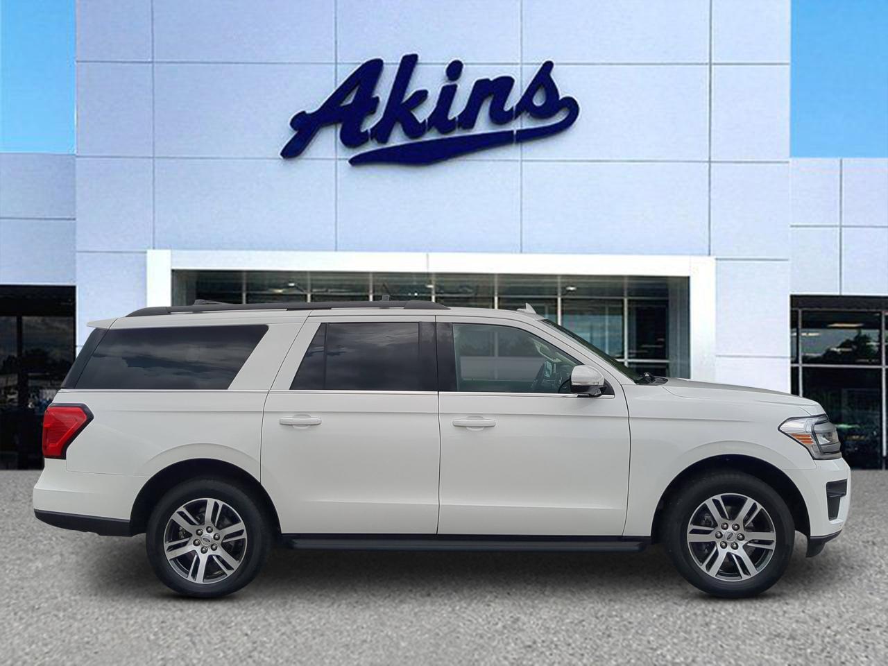 2024 Ford Expedition Max XLT
