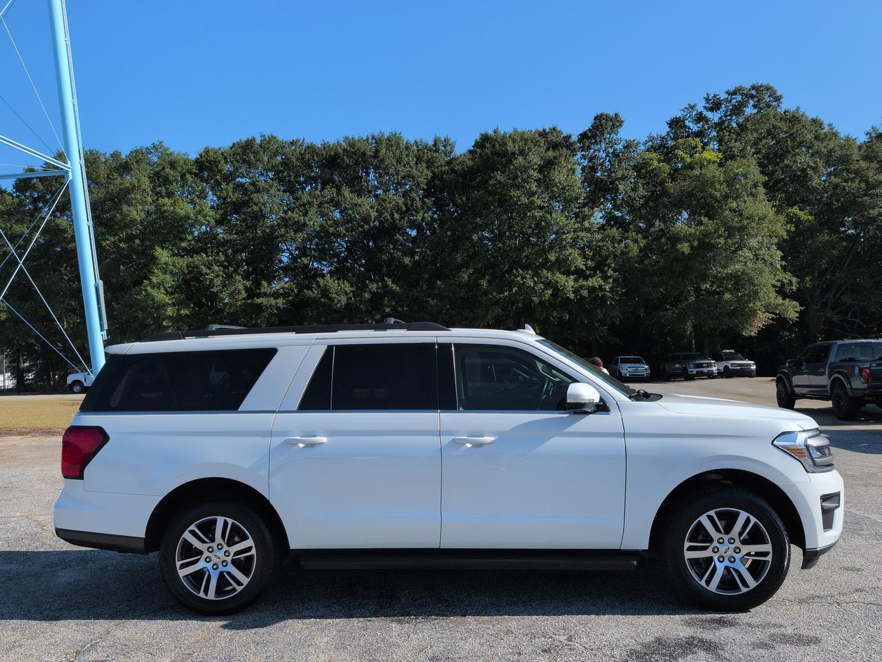 2024 Ford Expedition Max XLT
