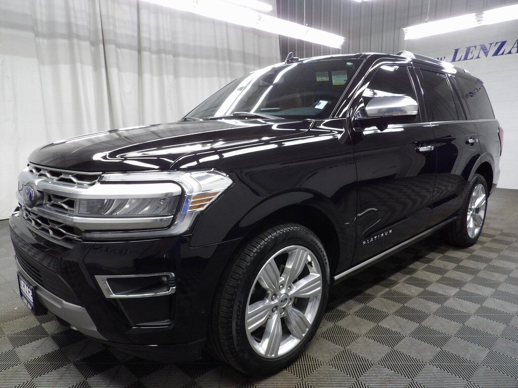 2024 Ford Expedition Platinum 4WD 7 Passenger Fond du Lac WI