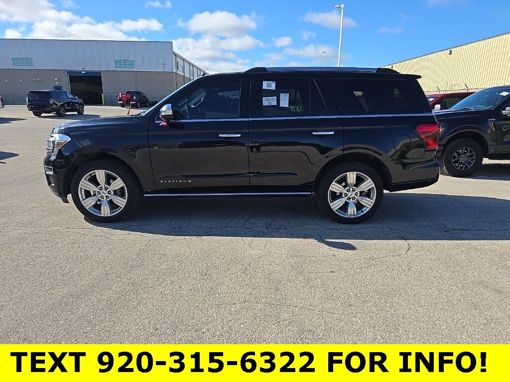 2024 Ford Expedition Platinum 4WD 7 Passenger Fond du Lac WI
