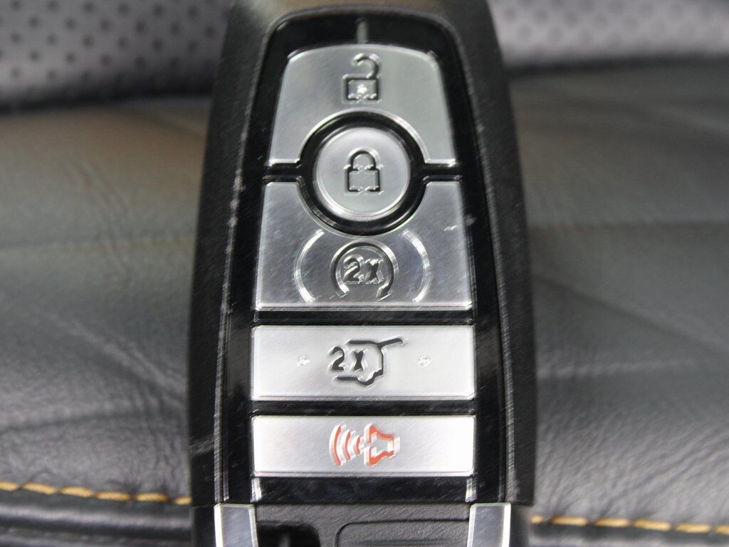 2024 Ford Expedition Platinum 4WD 7 Passenger Fond du Lac WI