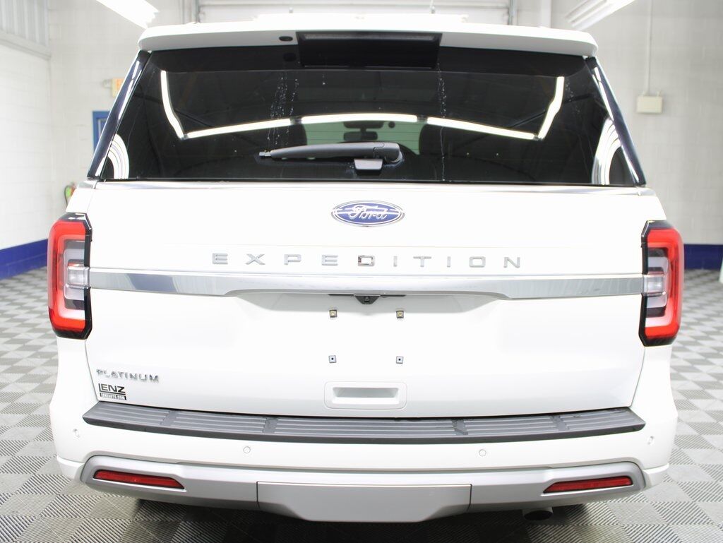 2024 Ford Expedition Platinum 4WD 7 Passenger Fond du Lac WI