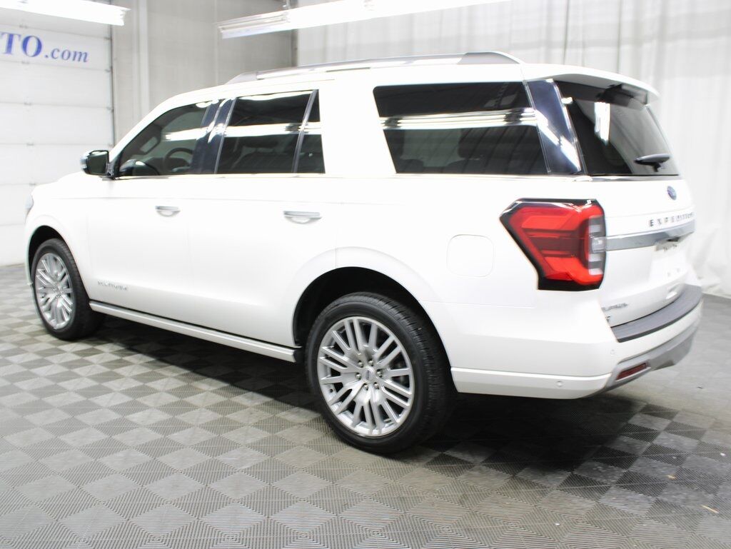 2024 Ford Expedition Platinum 4WD 7 Passenger Fond du Lac WI