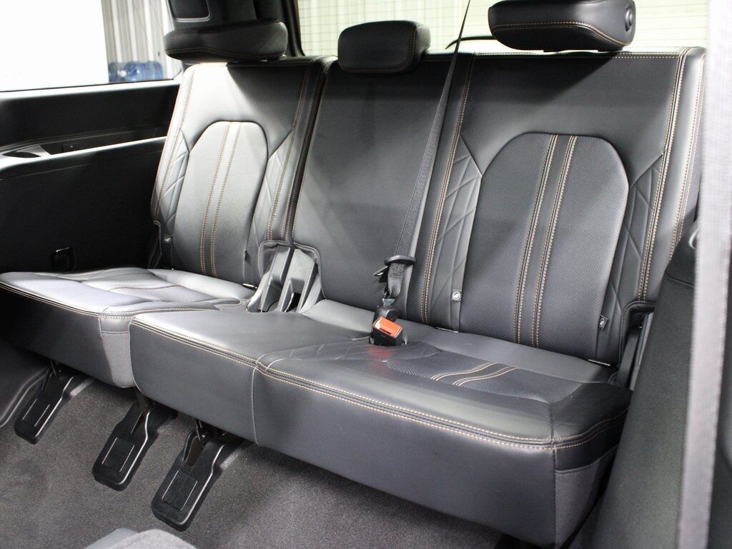 2024 Ford Expedition Platinum 4WD 7 Passenger Fond du Lac WI