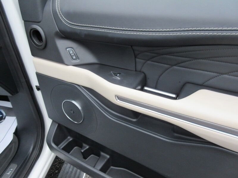 2024 Ford Expedition Platinum 4x4 St. George SC