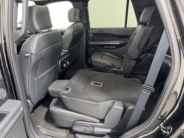 2024 Ford Expedition Platinum Pine River MN