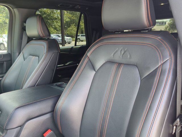 2024 Ford Expedition Timberline
