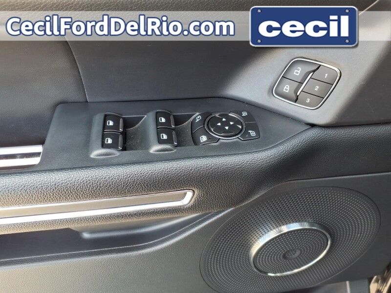 2024 Ford Expedition XLT Del Rio TX