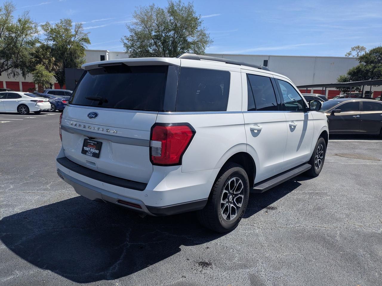 2024 Ford Expedition XLT