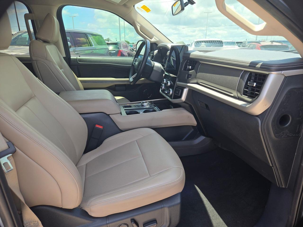 2024 Ford Expedition XLT Castroville TX