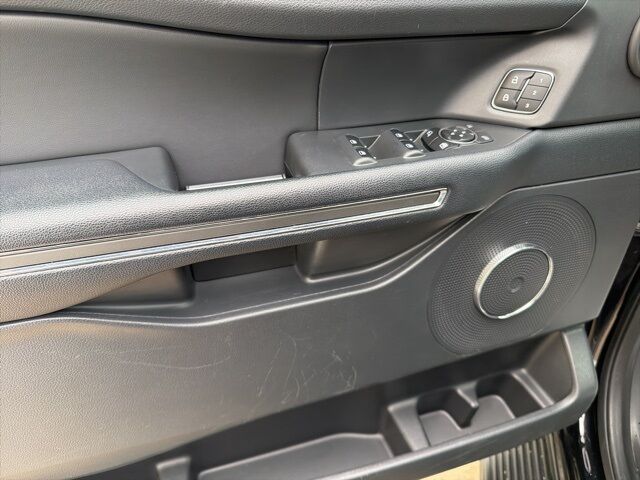 2024 Ford Expedition XLT Watertown SD