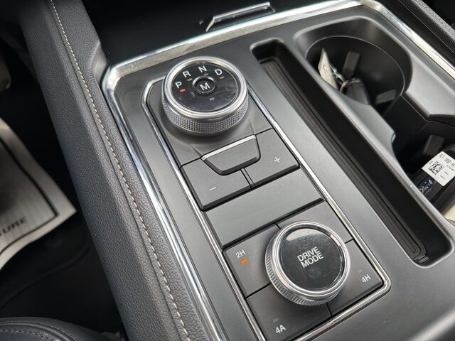 2024 Ford Expedition XLT Watertown SD