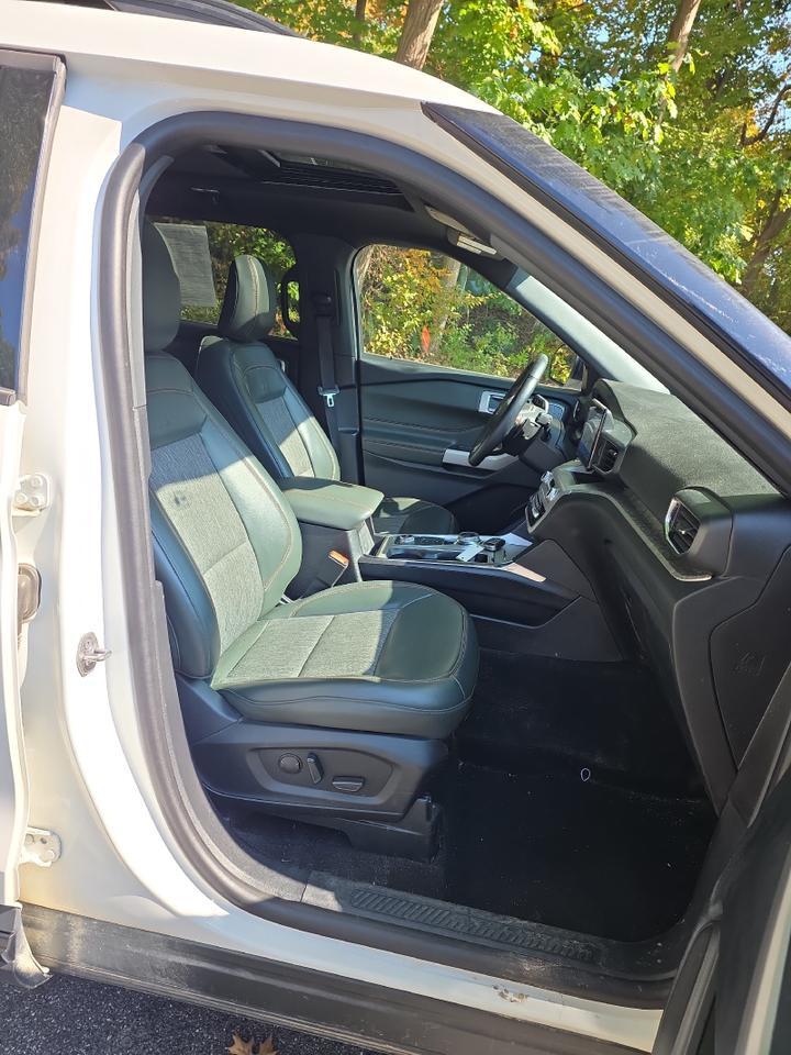 2024 Ford Explorer Sand Lake NY