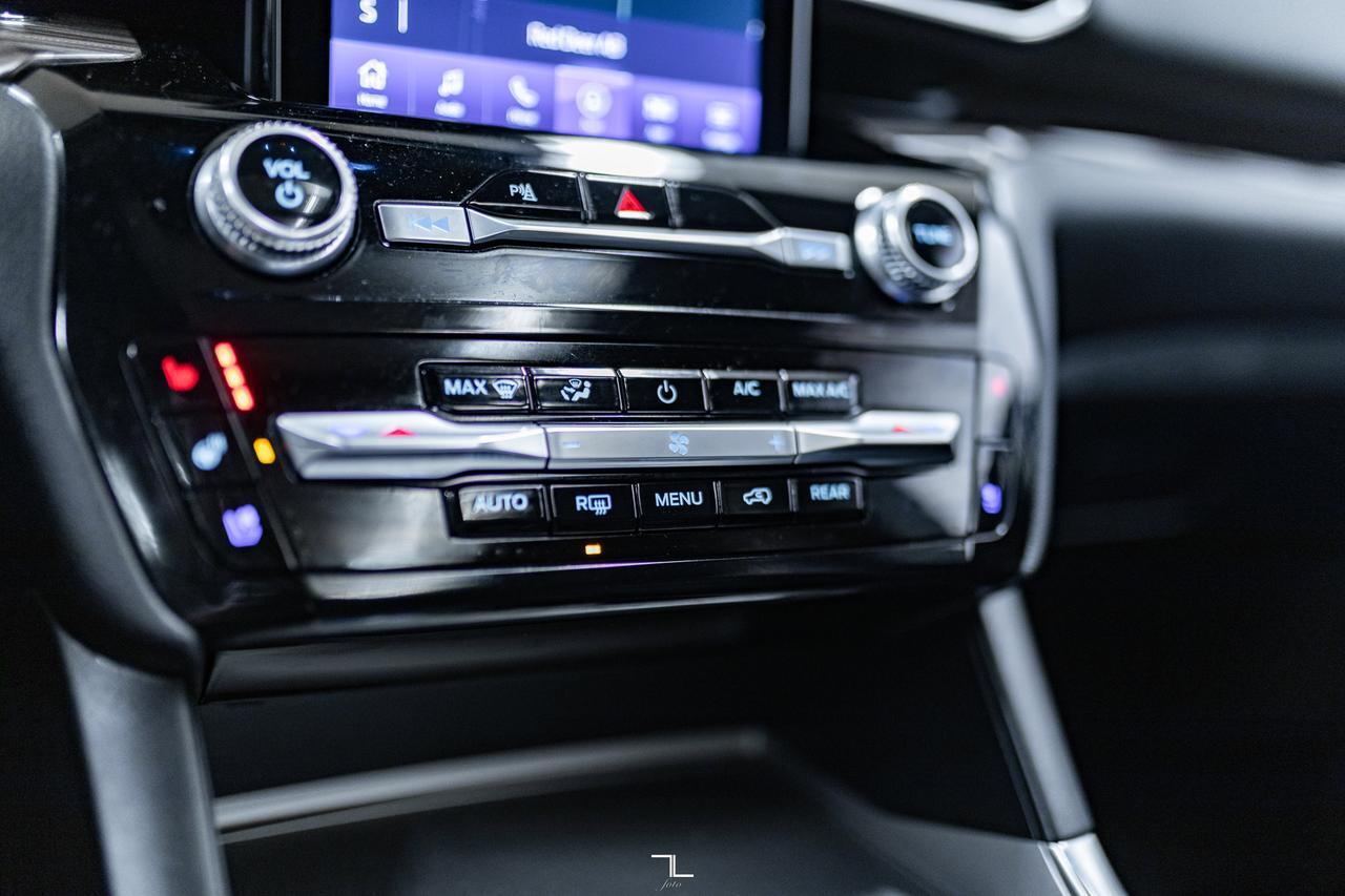 2024 Ford Explorer AWD Limited Leather Roof Nav BCam Red Deer AB