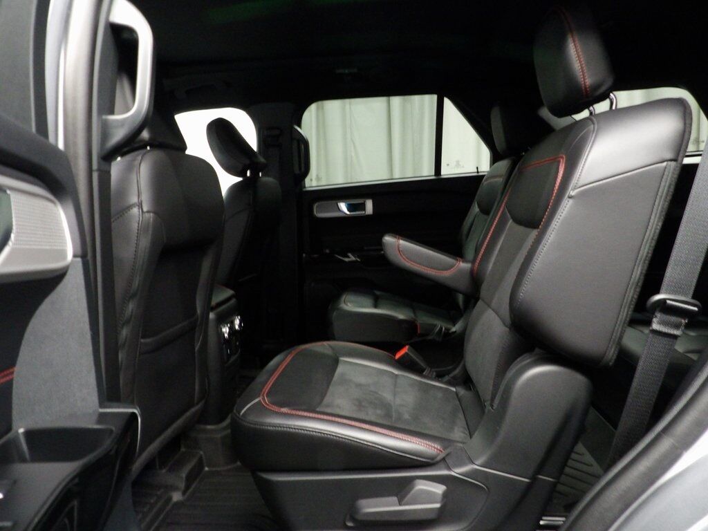 2024 Ford Explorer ST-Line 4WD 6 Passenger Fond du Lac WI