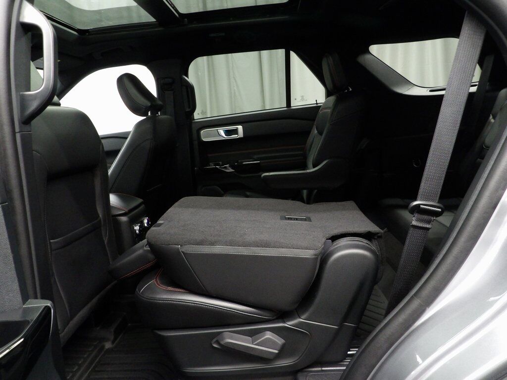 2024 Ford Explorer ST-Line 4WD 6 Passenger Fond du Lac WI