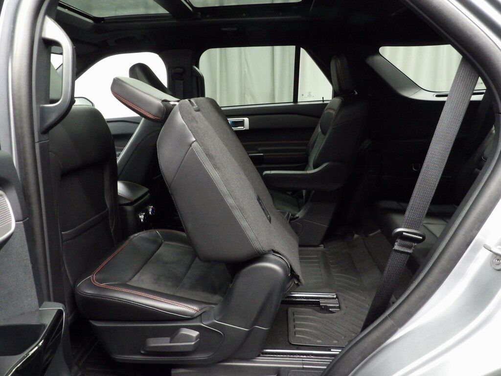 2024 Ford Explorer ST-Line 4WD 6 Passenger Fond du Lac WI