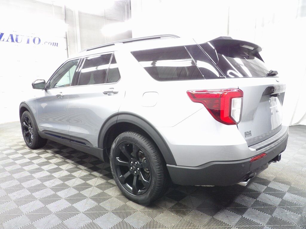 2024 Ford Explorer ST-Line 4WD 6 Passenger Fond du Lac WI