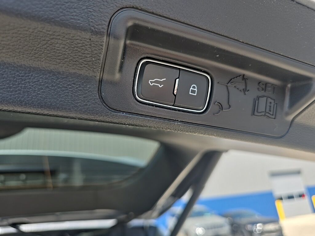 2024 Ford Explorer ST-Line 4WD 6 Passenger Fond du Lac WI