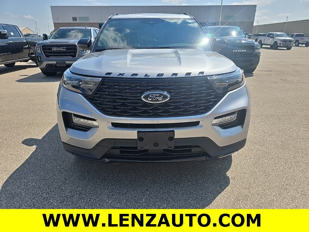 2024 Ford Explorer ST-Line 4WD 6 Passenger Fond du Lac WI
