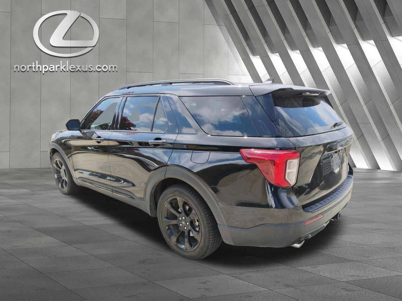 2024 Ford Explorer ST-Line