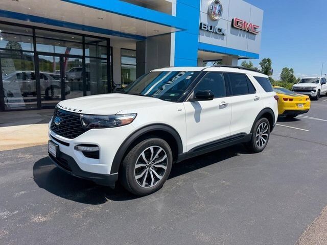 2024 Ford Explorer ST-Line