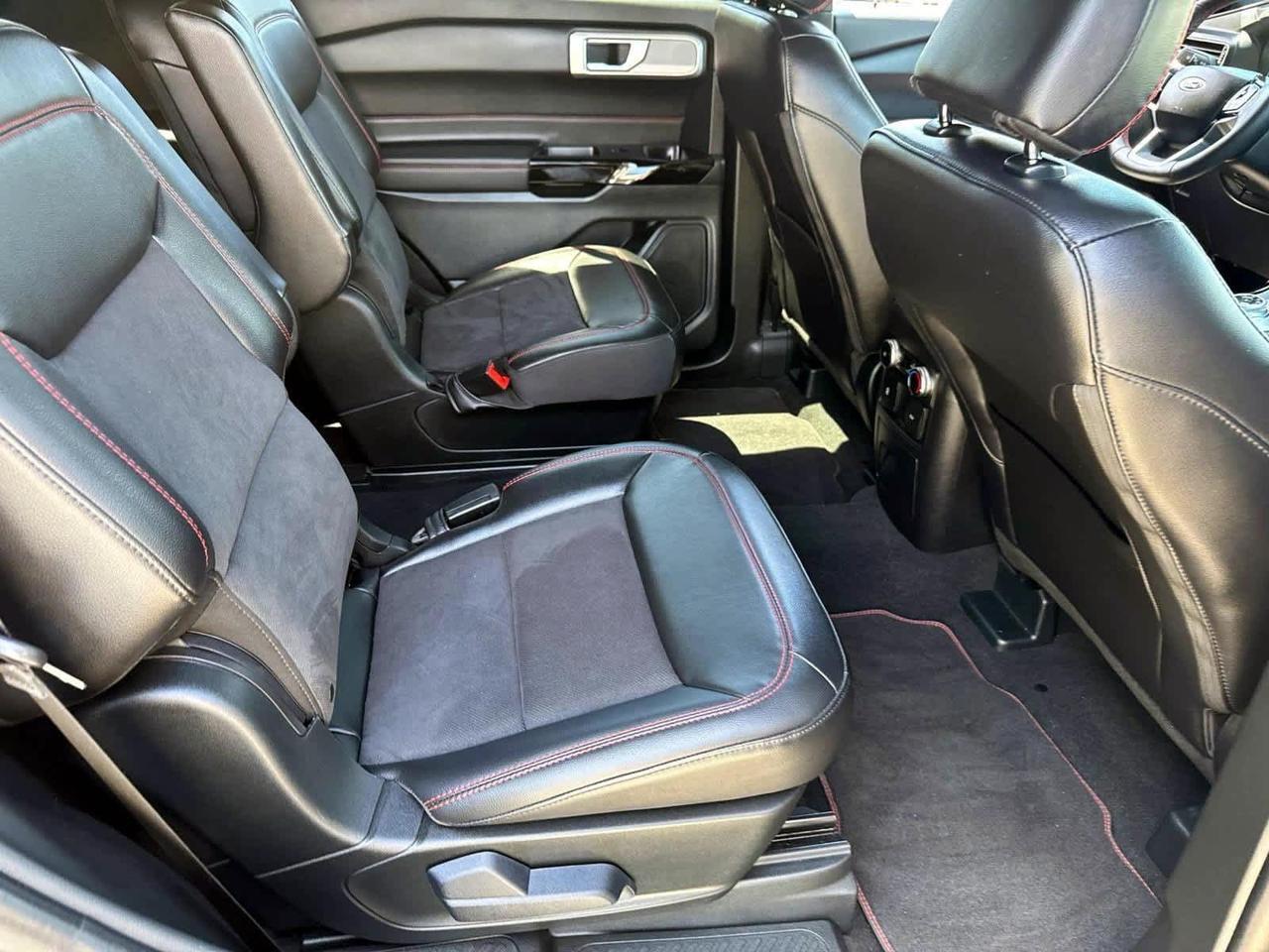 2024 Ford Explorer ST-Line Plymouth MA