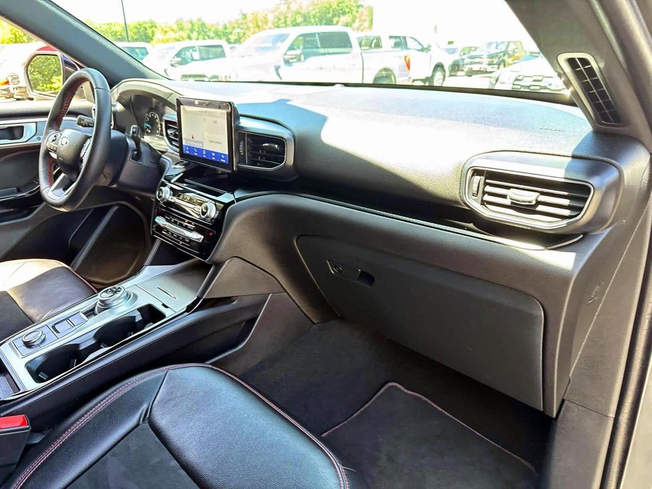 2024 Ford Explorer ST-Line Plymouth MA