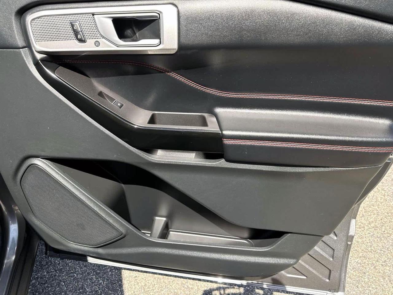 2024 Ford Explorer ST-Line Plymouth MA
