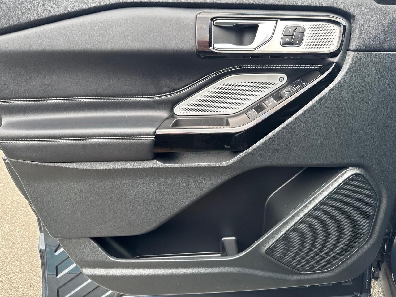 2024 Ford Explorer ST Warrenton VA
