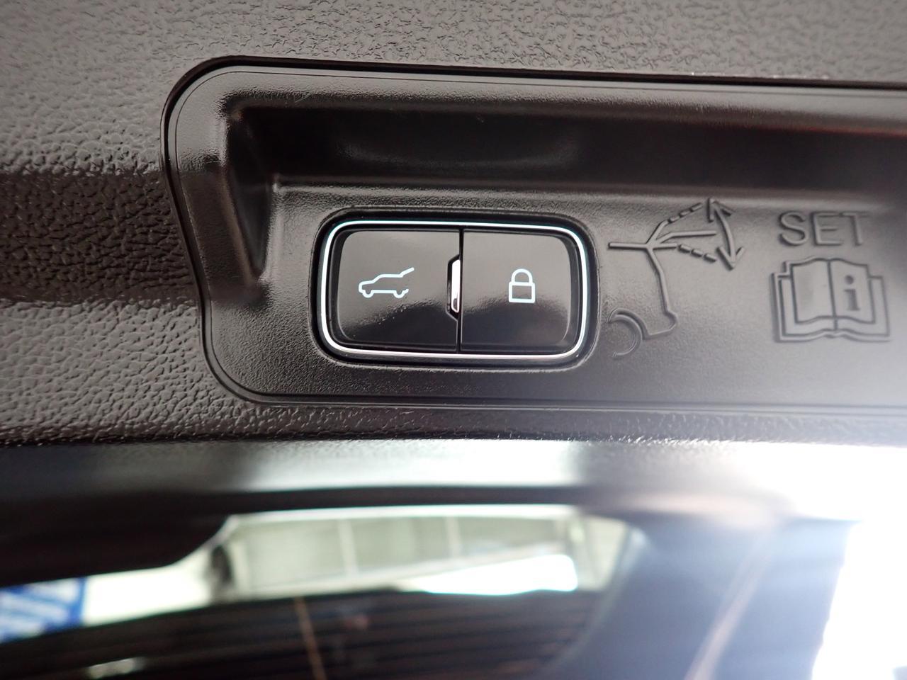 2024 Ford Explorer XLT 4WD LEATHER SUNROOF BUCKET SEATS Listowel ON