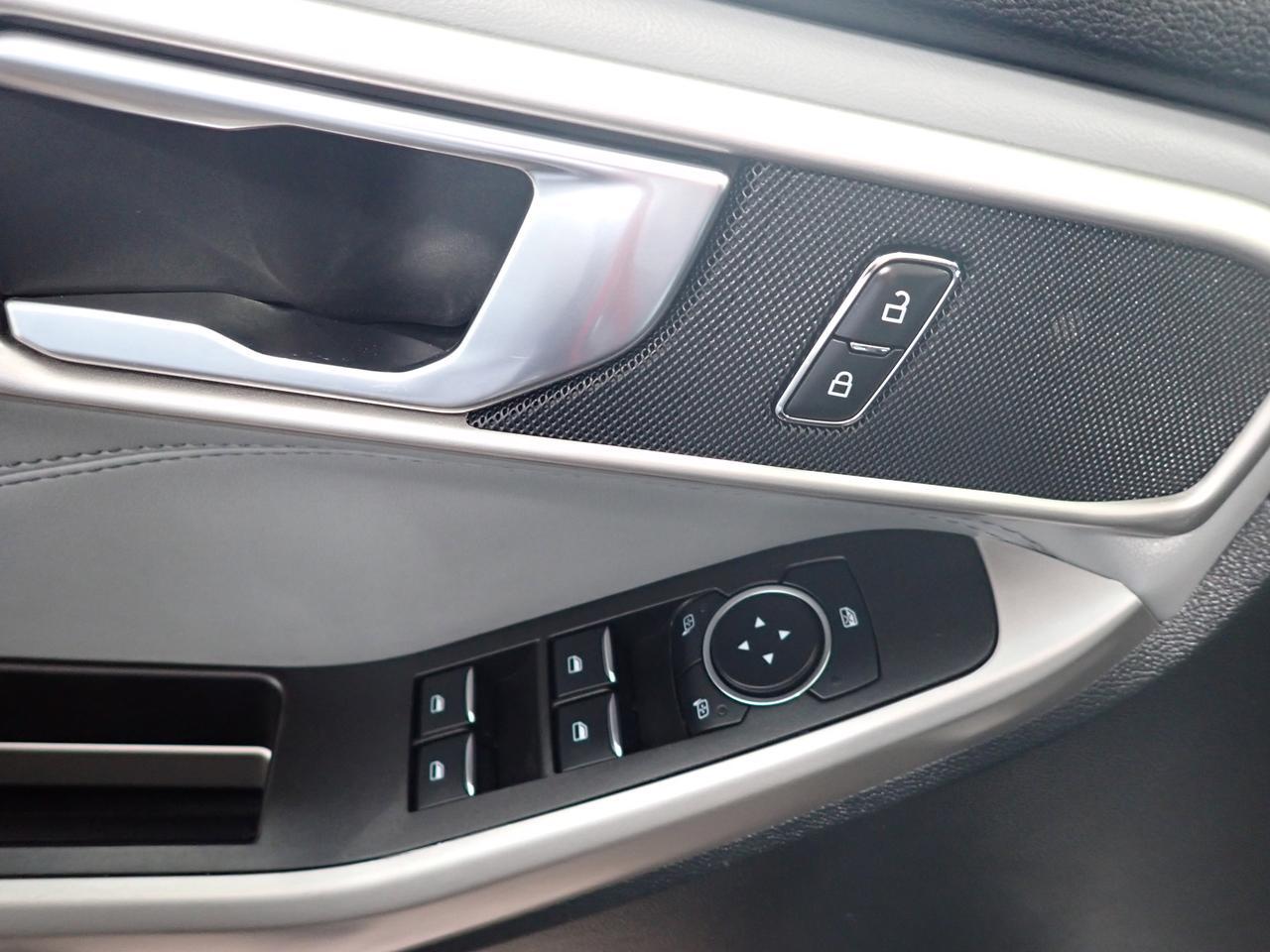 2024 Ford Explorer XLT 4WD LEATHER SUNROOF BUCKET SEATS Listowel ON