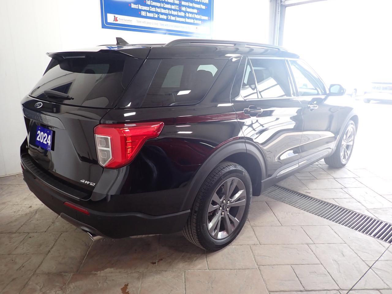2024 Ford Explorer XLT 4WD LEATHER SUNROOF BUCKET SEATS Listowel ON