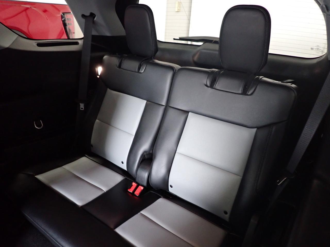 2024 Ford Explorer XLT 4WD LEATHER SUNROOF BUCKET SEATS Listowel ON