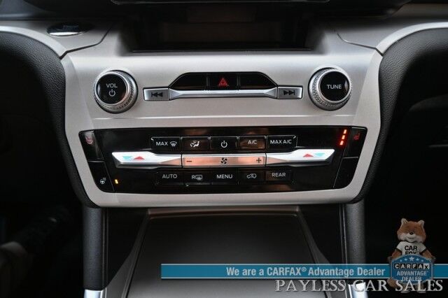 2024 Ford Explorer XLT / 4X4 / Auto Start / Power & Heated Leather Seats / Heated Steering / Lane Departure & Blind Spot / Apple CarPlay & Android Auto / Back Up Camera / Parking Sensors / 3rd Row / Seats 7 / 27 MPG / 1-Owner Anchorage AK