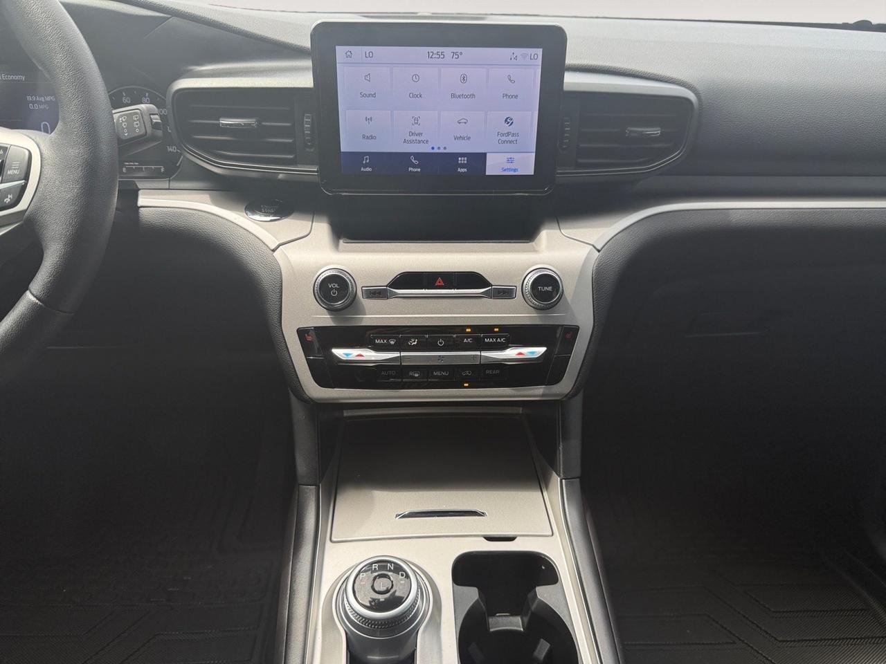 2024 Ford Explorer XLT, AUTO START/STOP, BLIND SPOT ALERT, LANE KEEP ASSIST, 3RD ROW SEATING, CAPTAINS CHAIRS, POWER LIFT GATE, BACKUP CAMERA, APPLE CARPLAY/ANDROID AUTO, ONLY 1 OWNER, LOW MILEAGE, CLEAN CARFAX, VIRGINIA OWNED, EXPLORE THE ROAD TODAY! Norfolk VA