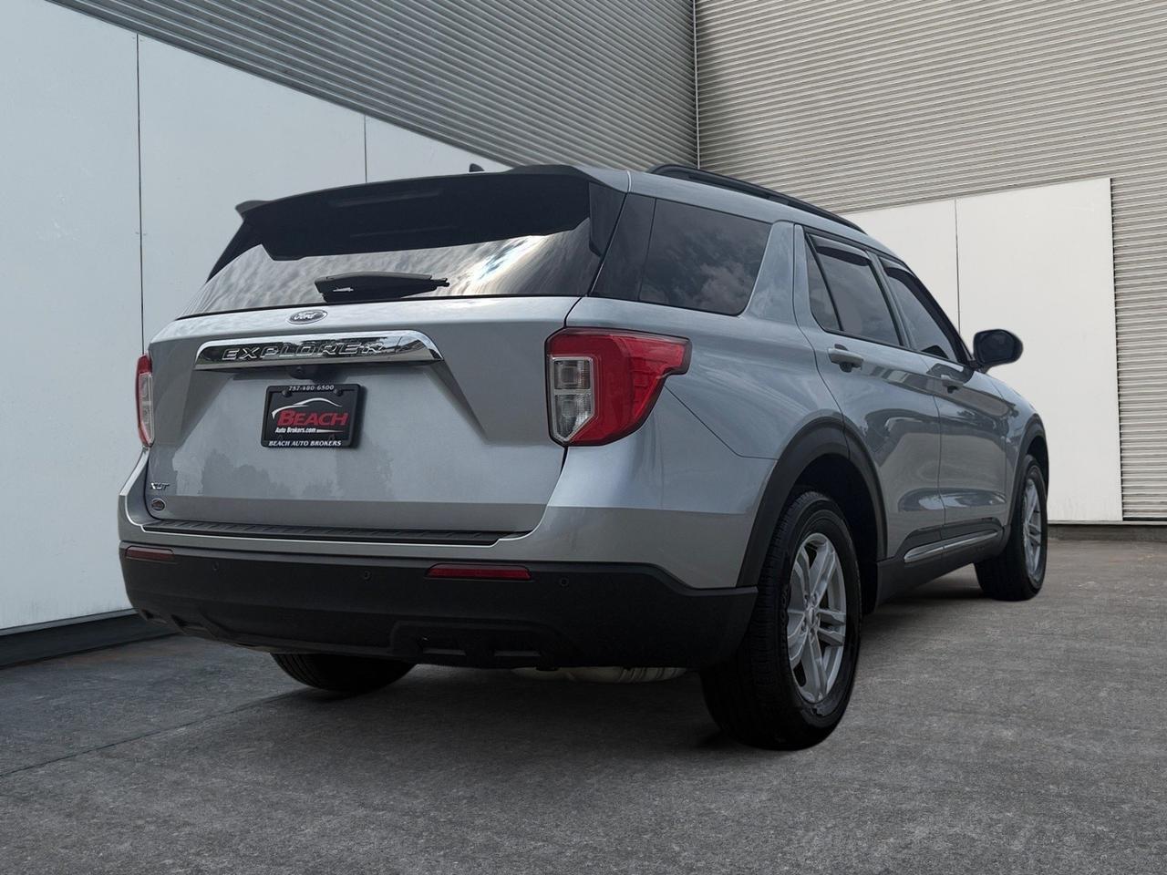 2024 Ford Explorer XLT, AUTO START/STOP, BLIND SPOT ALERT, LANE KEEP ASSIST, 3RD ROW SEATING, CAPTAINS CHAIRS, POWER LIFT GATE, BACKUP CAMERA, APPLE CARPLAY/ANDROID AUTO, ONLY 1 OWNER, LOW MILEAGE, CLEAN CARFAX, VIRGINIA OWNED, EXPLORE THE ROAD TODAY! Norfolk VA