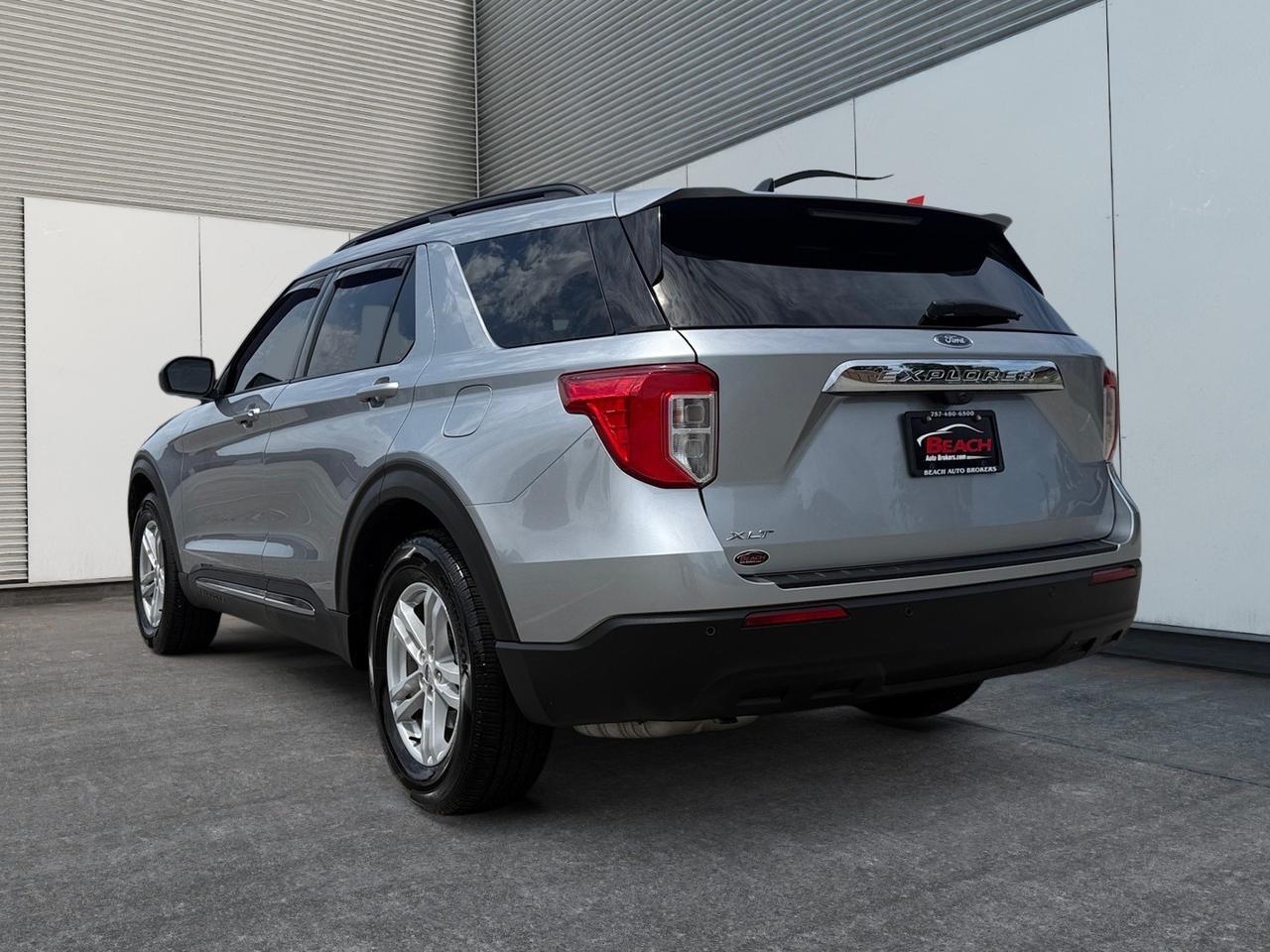 2024 Ford Explorer XLT, AUTO START/STOP, BLIND SPOT ALERT, LANE KEEP ASSIST, 3RD ROW SEATING, CAPTAINS CHAIRS, POWER LIFT GATE, BACKUP CAMERA, APPLE CARPLAY/ANDROID AUTO, ONLY 1 OWNER, LOW MILEAGE, CLEAN CARFAX, VIRGINIA OWNED, EXPLORE THE ROAD TODAY! Norfolk VA