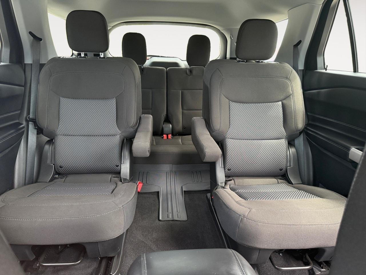 2024 Ford Explorer XLT, AUTO START/STOP, BLIND SPOT ALERT, LANE KEEP ASSIST, 3RD ROW SEATING, CAPTAINS CHAIRS, POWER LIFT GATE, BACKUP CAMERA, APPLE CARPLAY/ANDROID AUTO, ONLY 1 OWNER, LOW MILEAGE, CLEAN CARFAX, VIRGINIA OWNED, EXPLORE THE ROAD TODAY! Norfolk VA