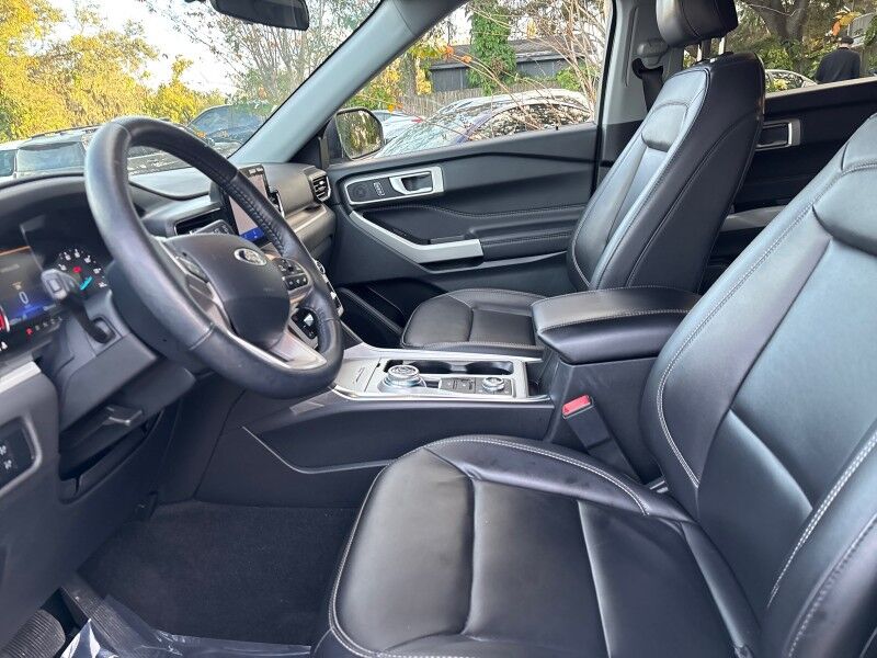 2024 Ford Explorer XLT AWD w/3ROW LEATHER Seffner FL