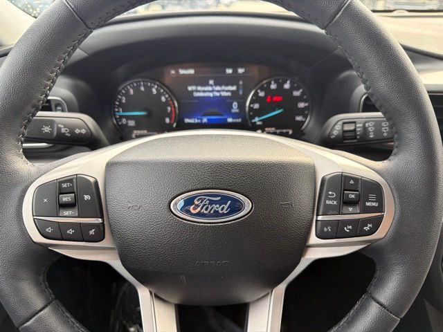 2024 Ford Explorer XLT Random Lake WI