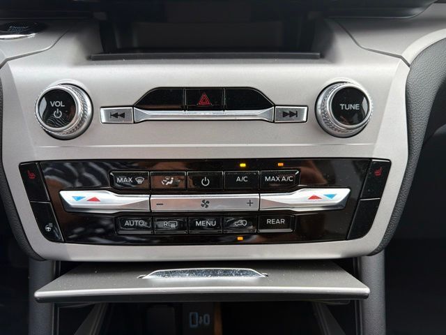 2024 Ford Explorer XLT Random Lake WI