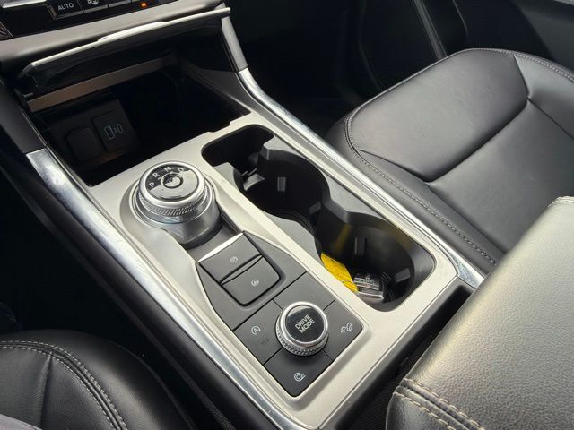 2024 Ford Explorer XLT Random Lake WI